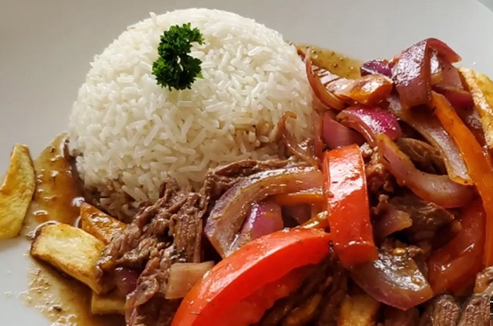 lomo saltado